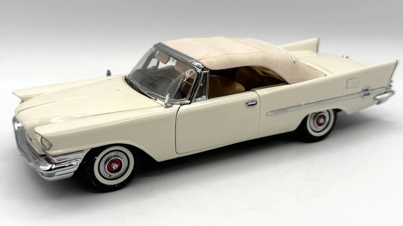Danbury Mint - 1957 Chrysler 300C