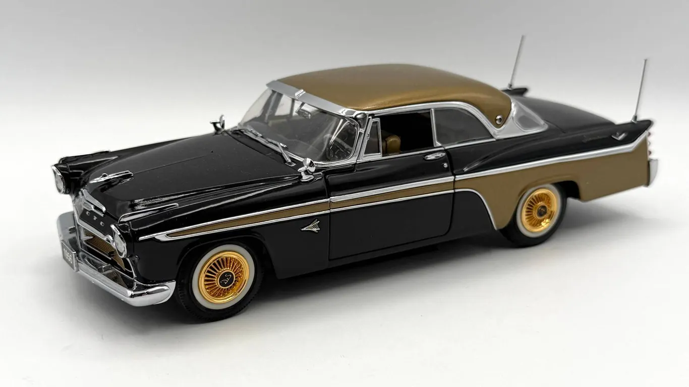 Danbury Mint - 1956 Desoto Adventurer
