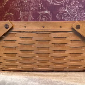 Longaberger Basket With Plastic Liner, 1996