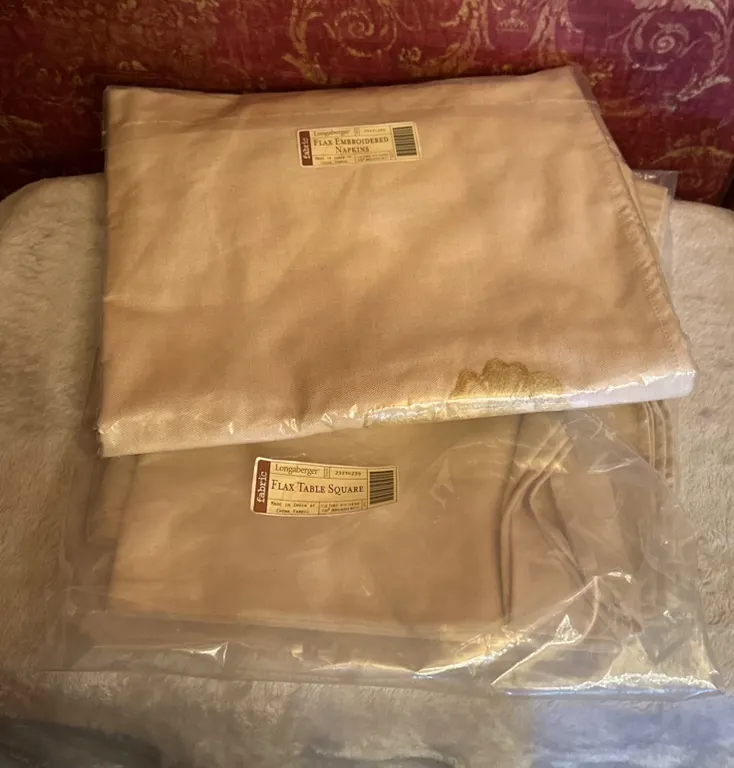 Longaberger Flax Embroidered Napkins and Table Square Set