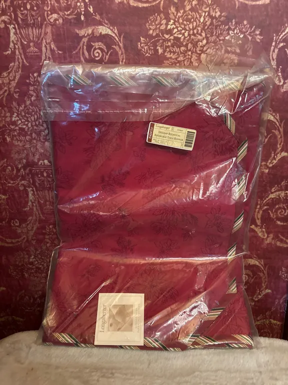 Longaberger Holiday Botanical Reversible Table Runner in Original Packaging