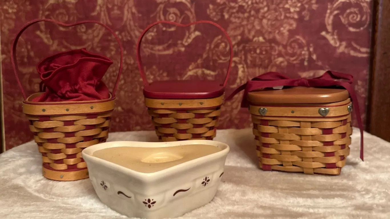 Longaberger Valentines Baskets with Ceramic Candle Holder, Late 20th–Early 21st Century