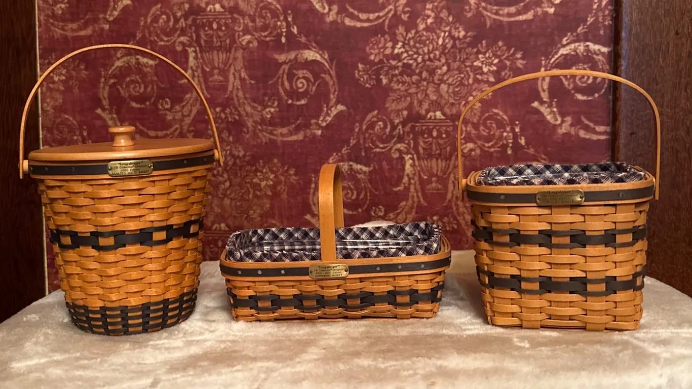 Longaberger Collector's Club Miniature Baskets, Set of 3, With Boxes