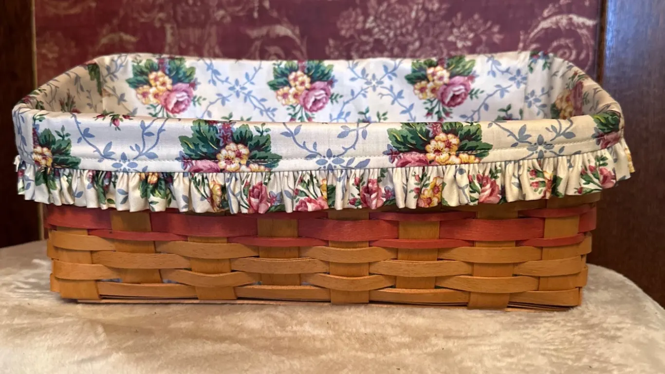 Longaberger 2000 Mother's Day Vanity Basket with Liner and Plastic Insert