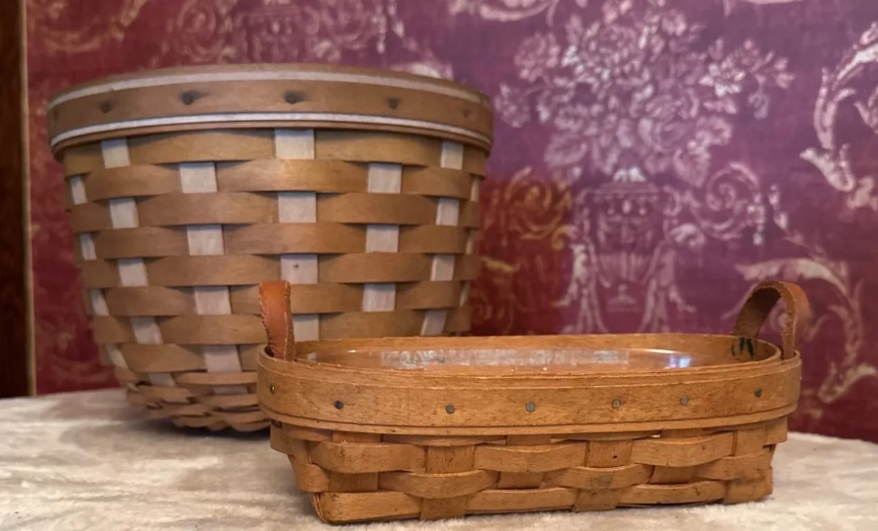 Longaberger Handmade Baskets, 2004, Wood Material