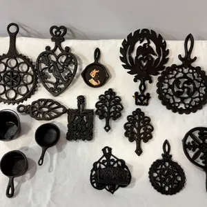 Cast Iron Trivets and Mini Skillet/Pot Decor