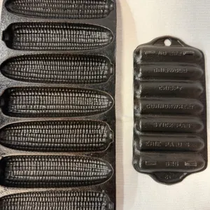 Griswold Corn/Wheat Bread Pan Plus