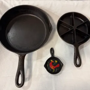 Corn Bread Skillet, No. 6 Skillet and More