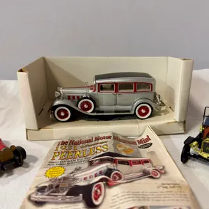 1919 Stutz Bearcat, Ford Model T & 1931 9-Passenger Peerless