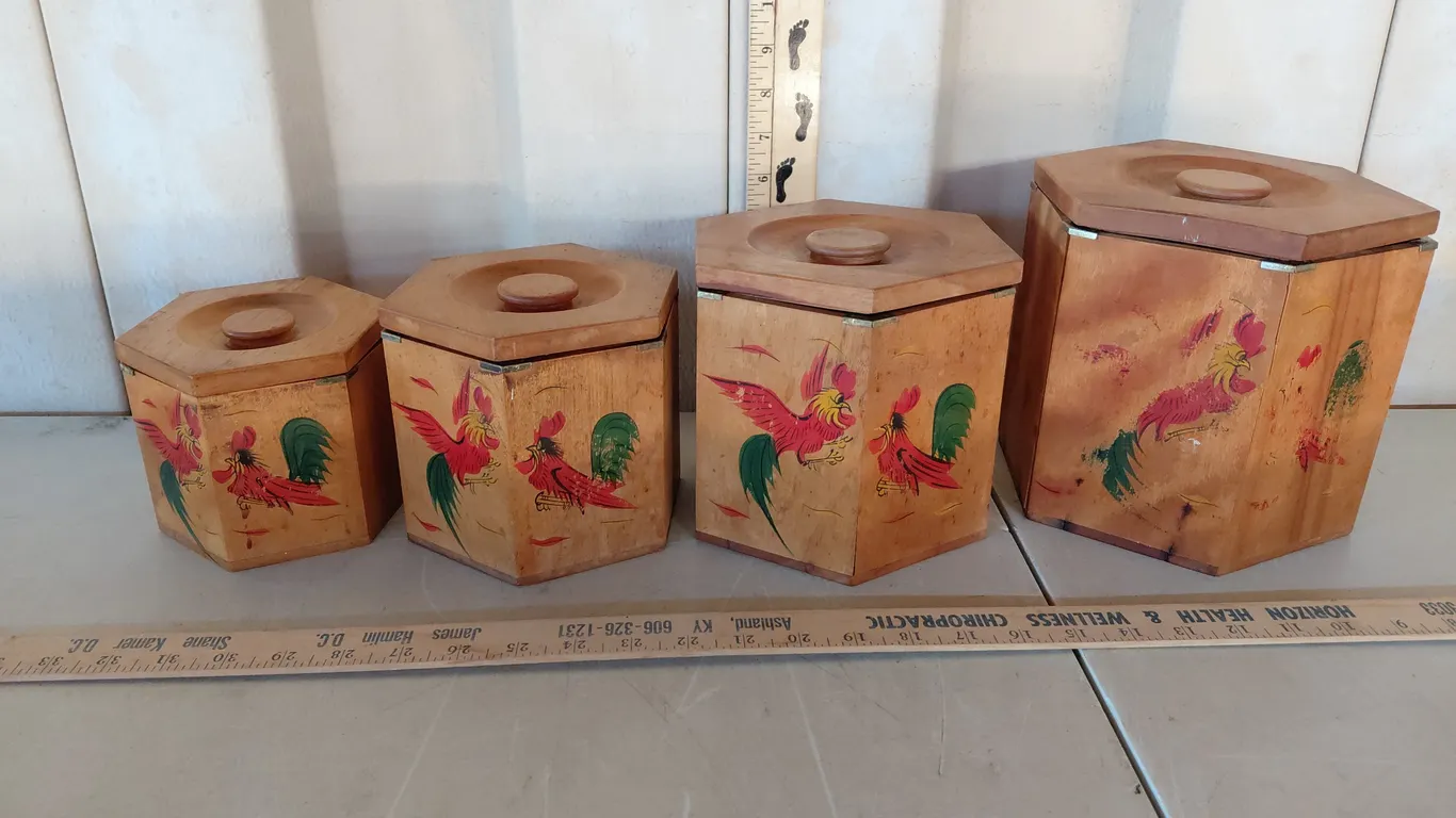 Vintage 1950s Wood Nesting Canisters, Hand Painted Fighting Roosters, Biggest 7"X8"X7"