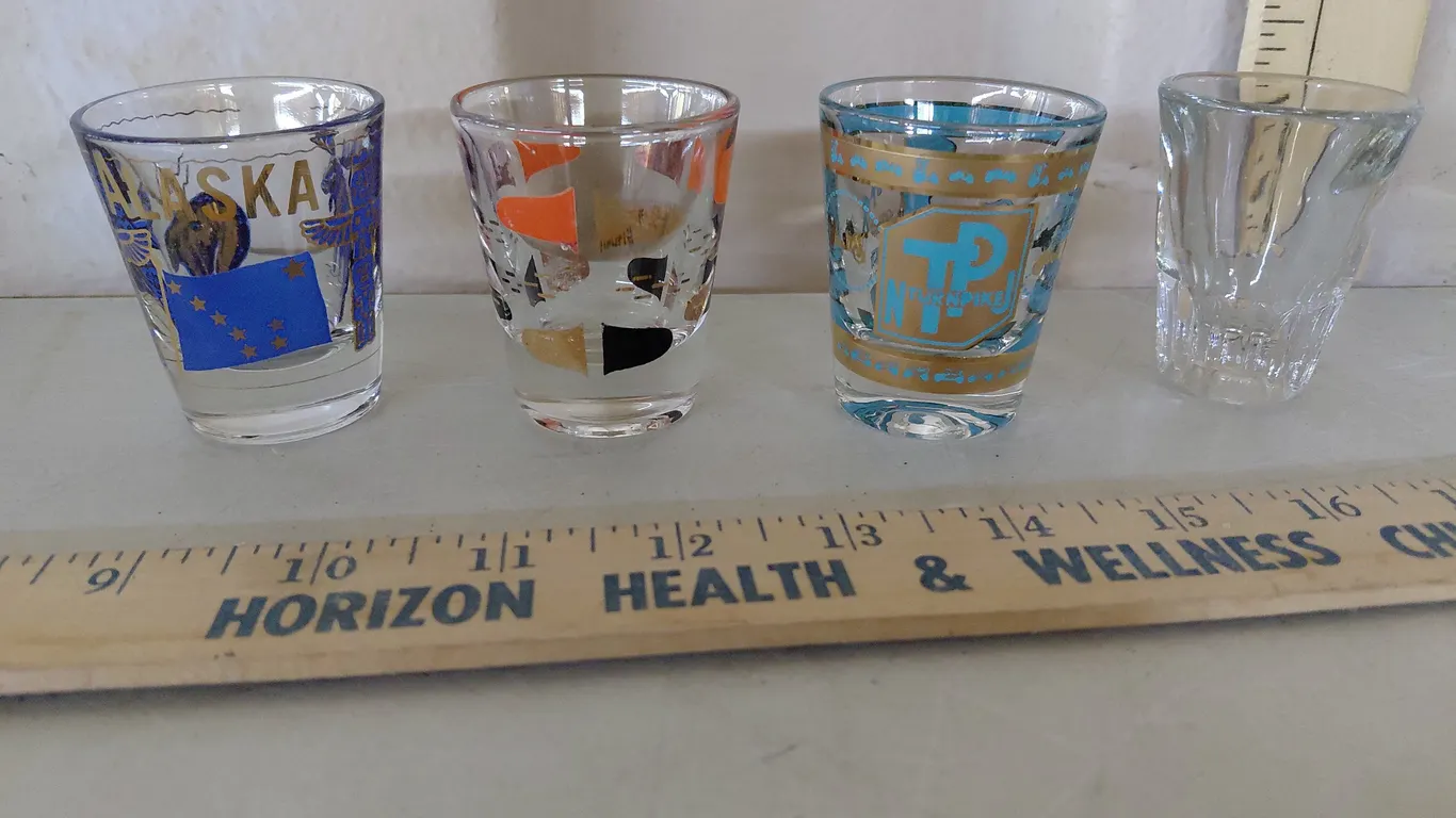 4 Shot Glasses Alaska, New Jersey, Etc.