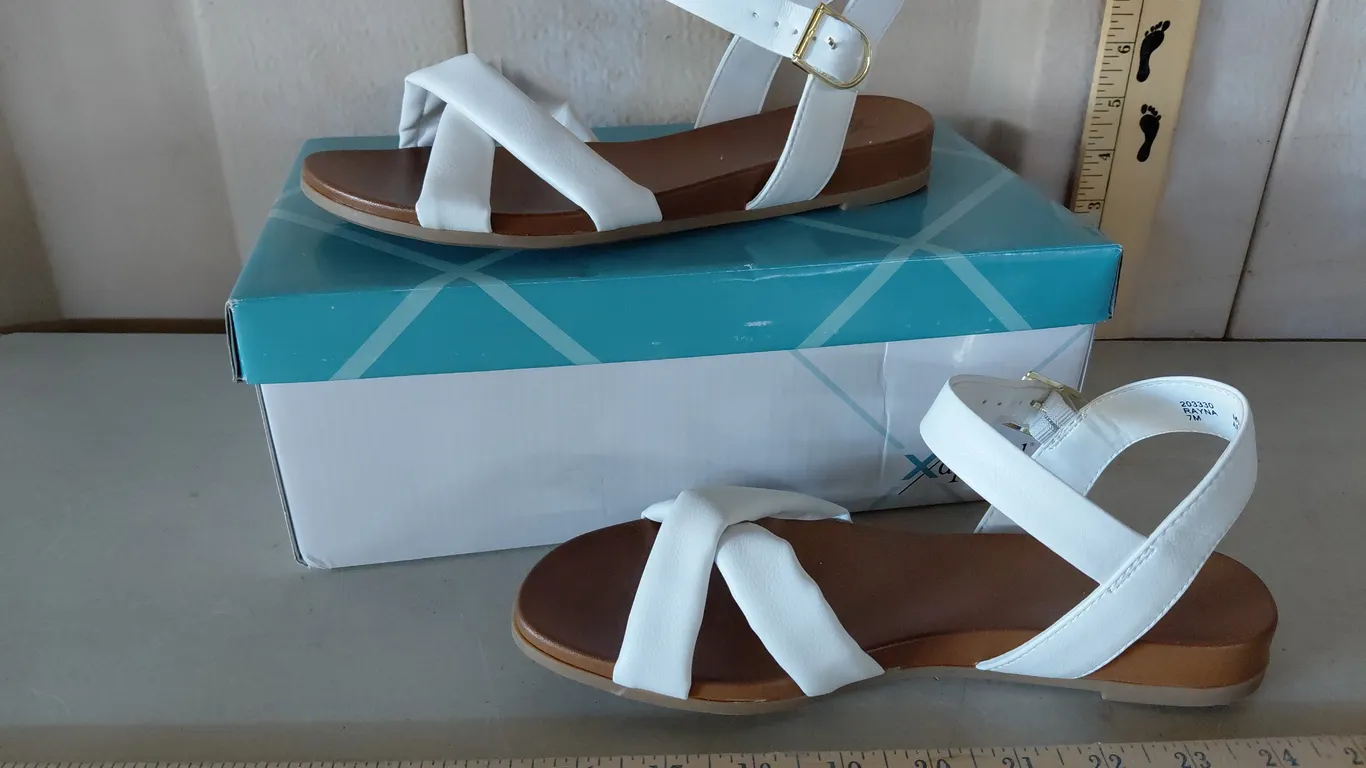 Xappeal Size 7M Sandals, Appear New In Box