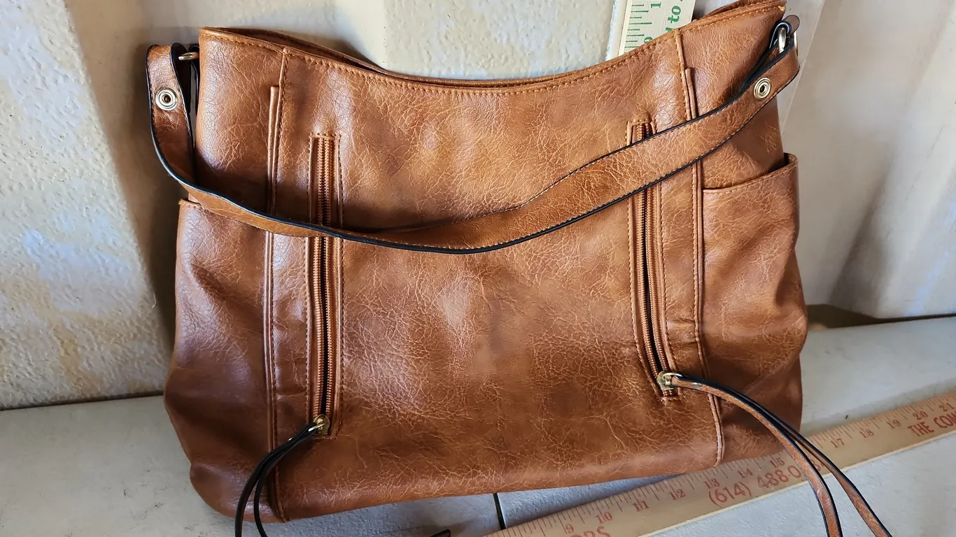 Faux Leather Purse W/ Shoulder Strap, Like New
