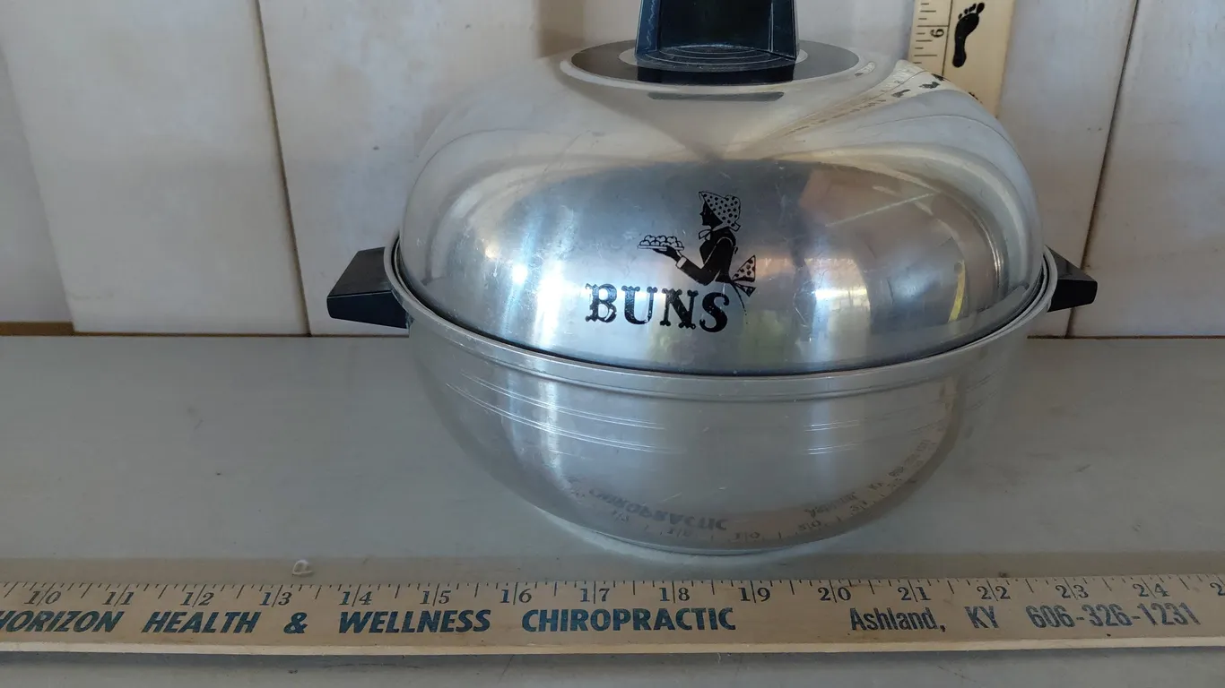 Vintage West Bend Aluminum Buns Server, 3 Pc