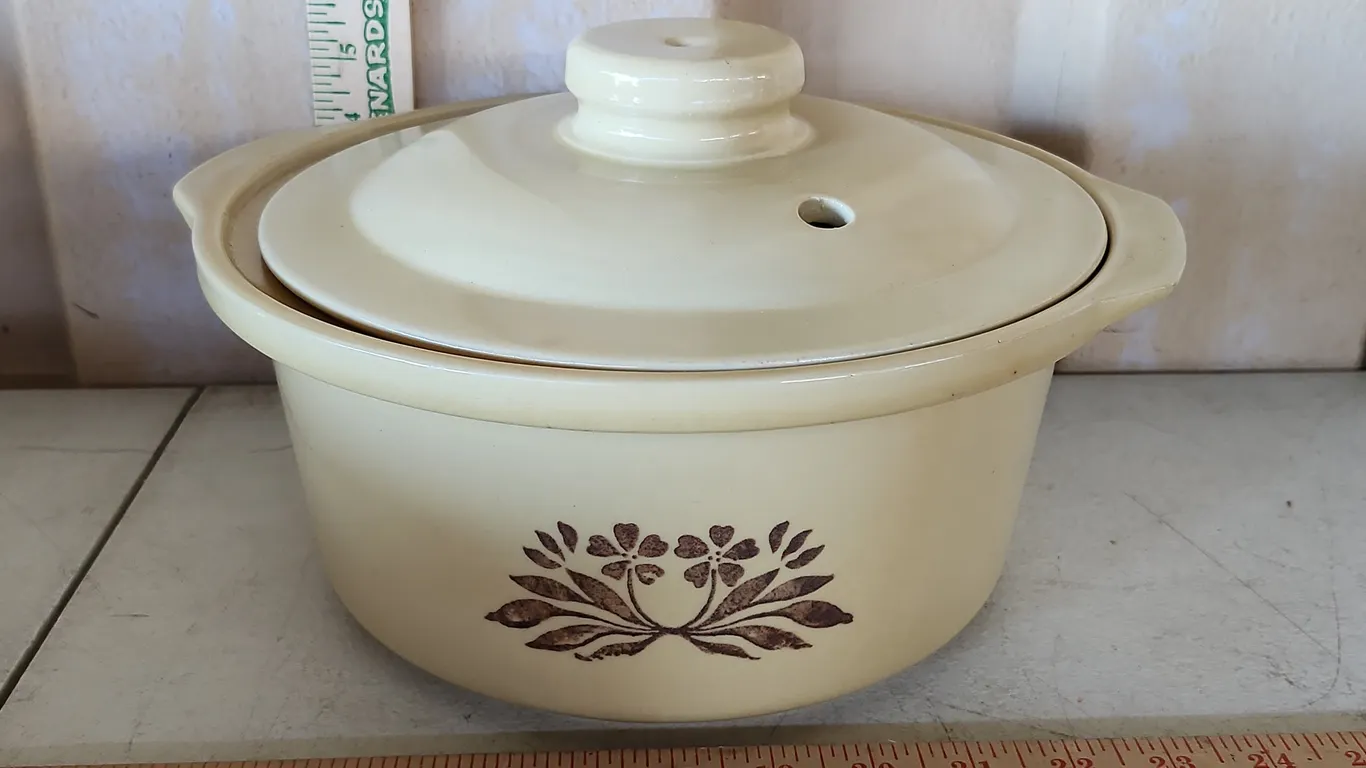Vintage GE Simmer 'N Cook Stoneware Casserole Dish 11.5"X10.5"X5"