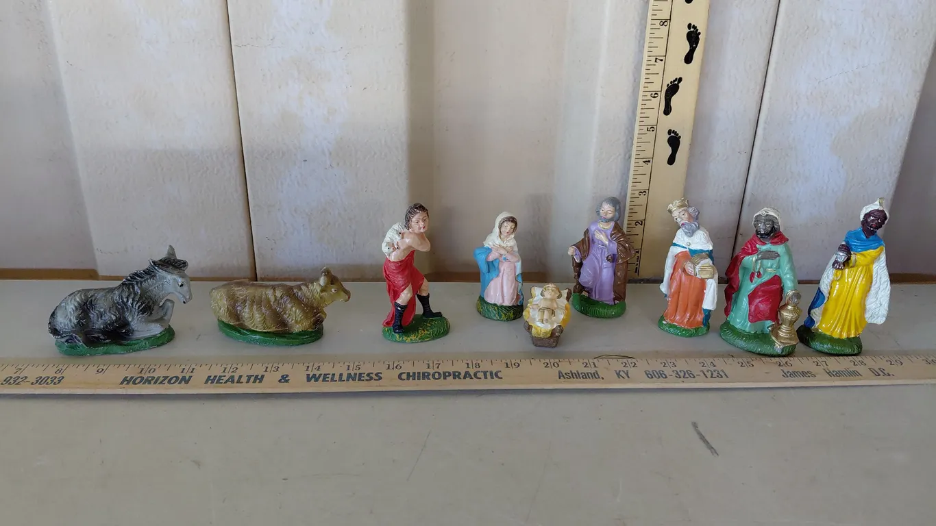 Vintage Italy Nativity Pieces
