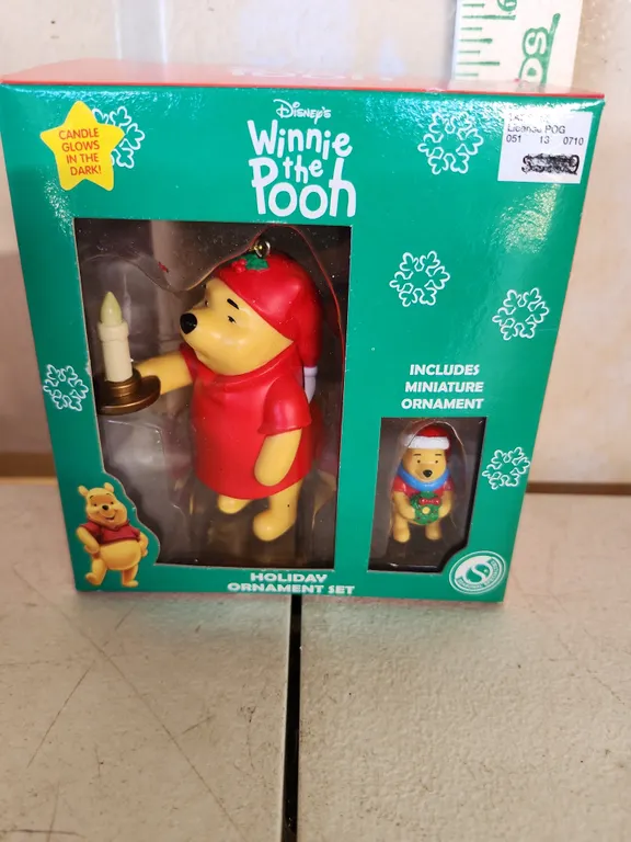 Vintage Winnie The Pooh 2 Pc Ornament Set