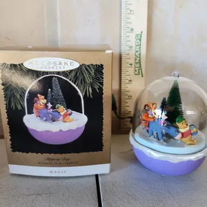 1996 Hallmark Keepsake Winnie The Pooh Slippery Day Motion Ornament