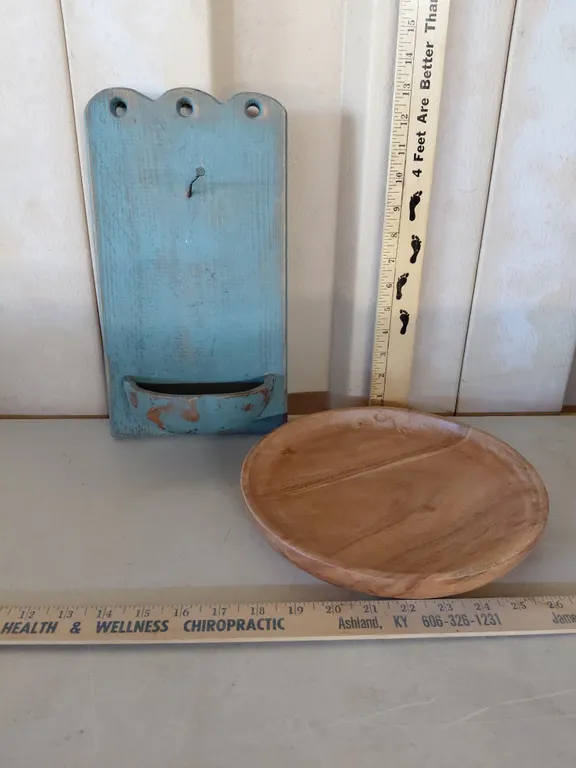 Wooden Decor Wall Hanger & Acacia Wood Round Platter 9.75"