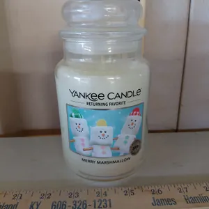 Yankee Candle Merry Marshmallow 22 oz
