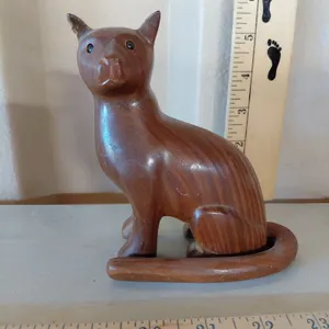 Hand Carved Wood Cat, Ear Has Minor Damage 5.25" (Tail Glue Is Loose)