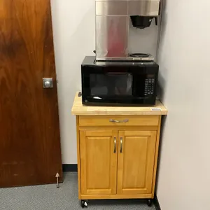 PORTABLE CABINET