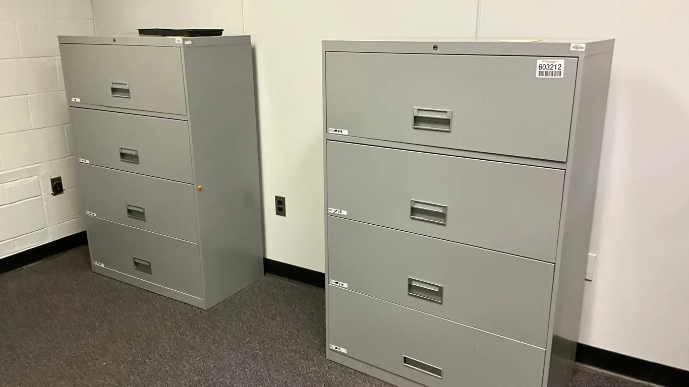 QTY OF (2) 4 DRAWER METAL FILE CABINETS
