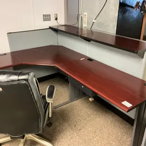 WOODEN L-SHAPED DESK & FILING CABINET