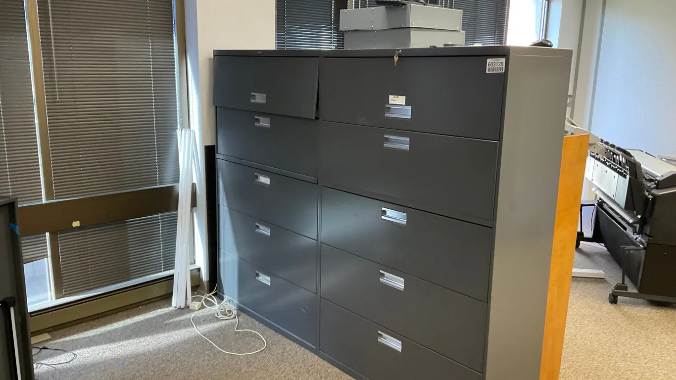 QTY OF (2) METAL FILE CABINETS