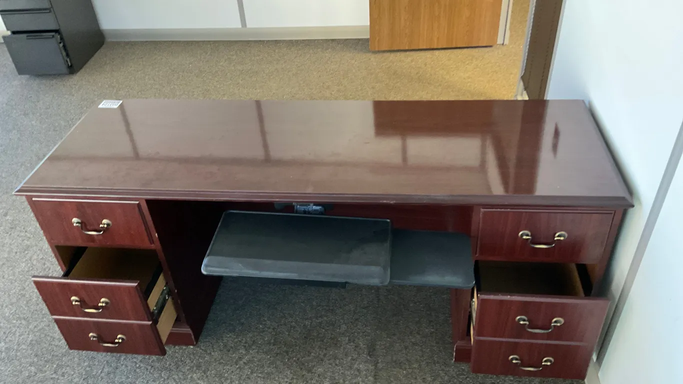 CHERRY WOOD DESK