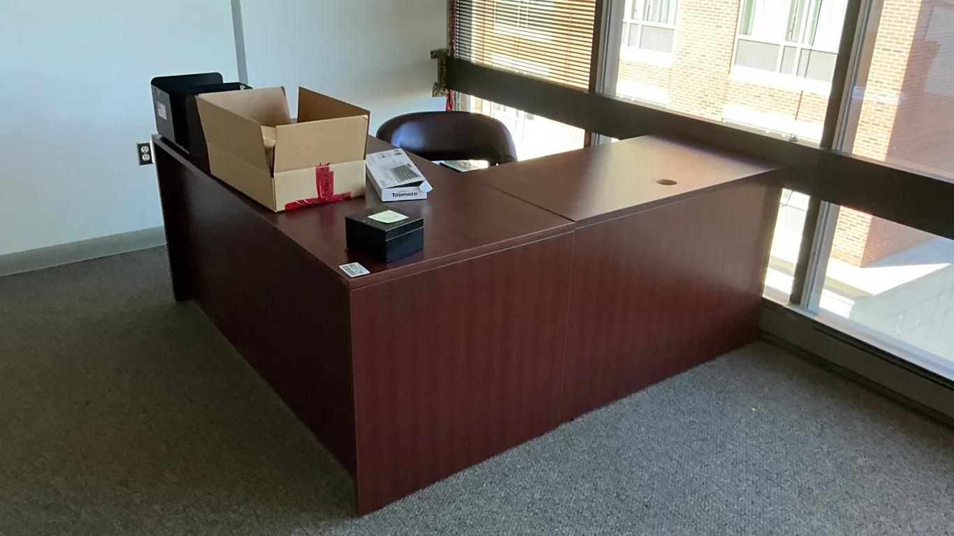 WOODEN L-SHAPED DESK W/ CHAIR