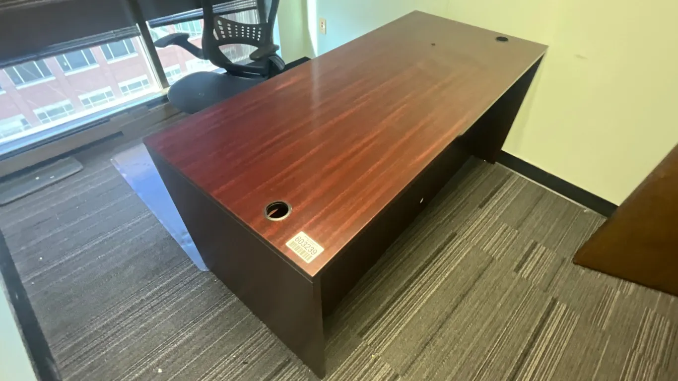 DESK