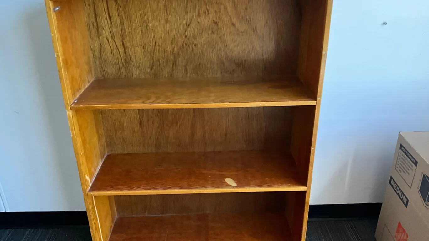3-SHELF BOOKCASE