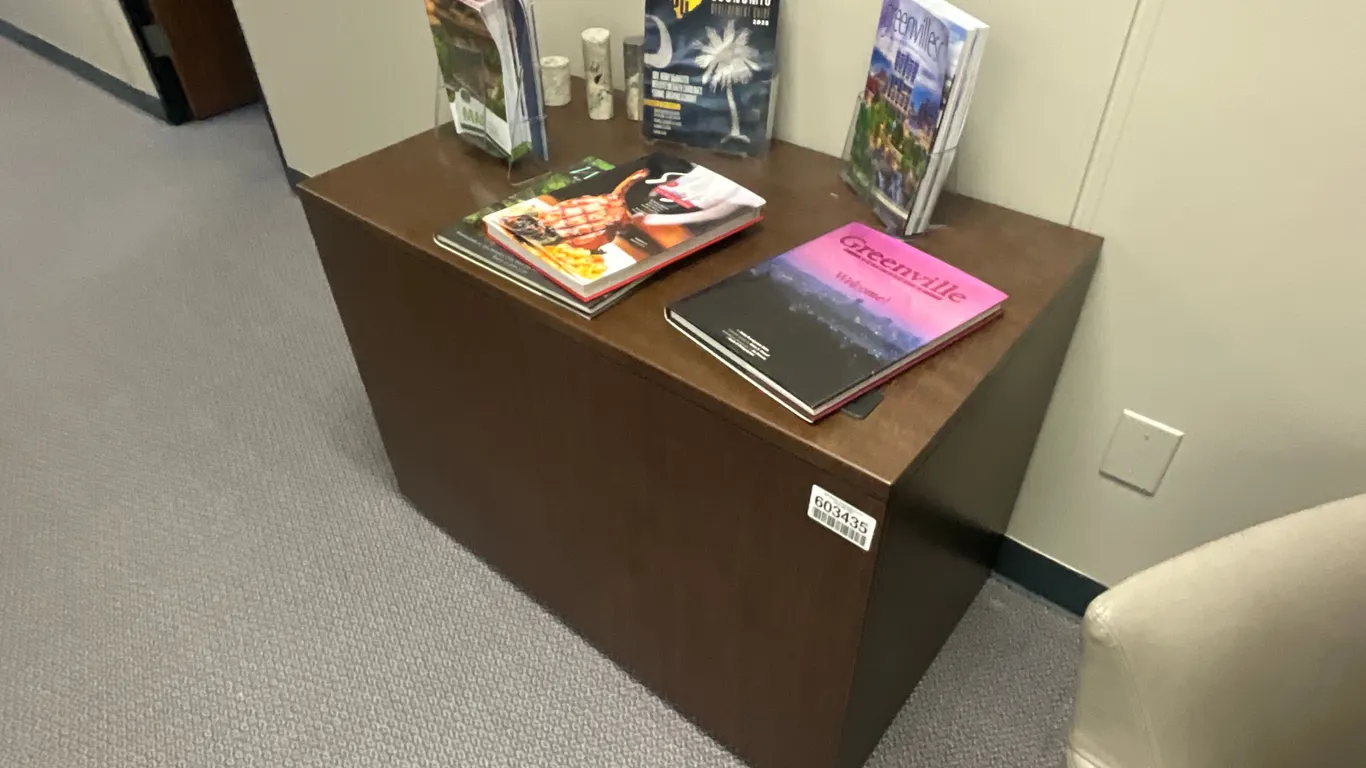 42”X24”X29” ENDTABLE