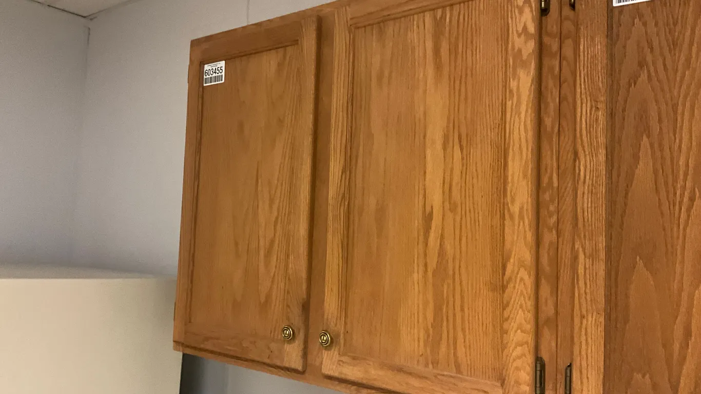 36”-12”-30” WOODEN CABINET WITH SHELF ***BUYER RESPONSIBLE FOR REMOVAL*** ***CONTENTS