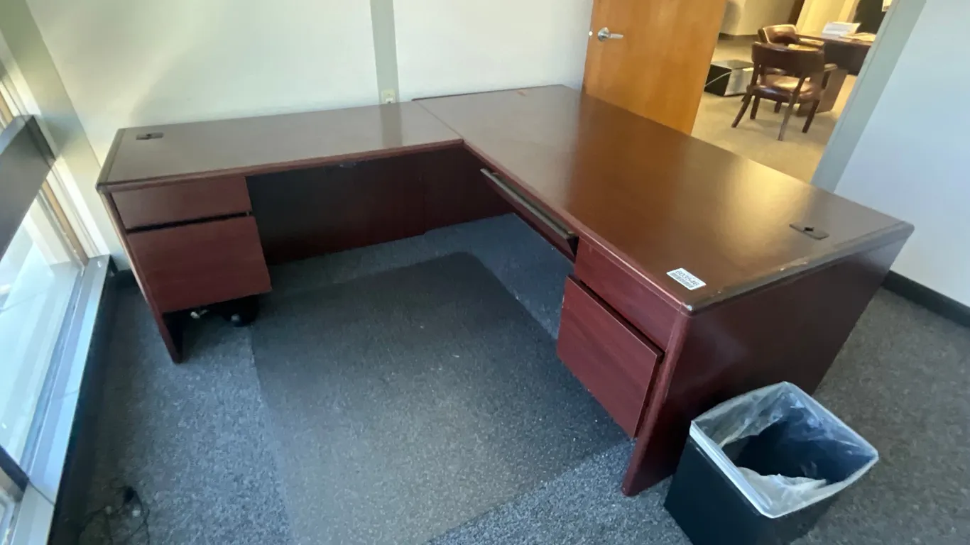 L-SHAPED DESK W/ DRAWERS