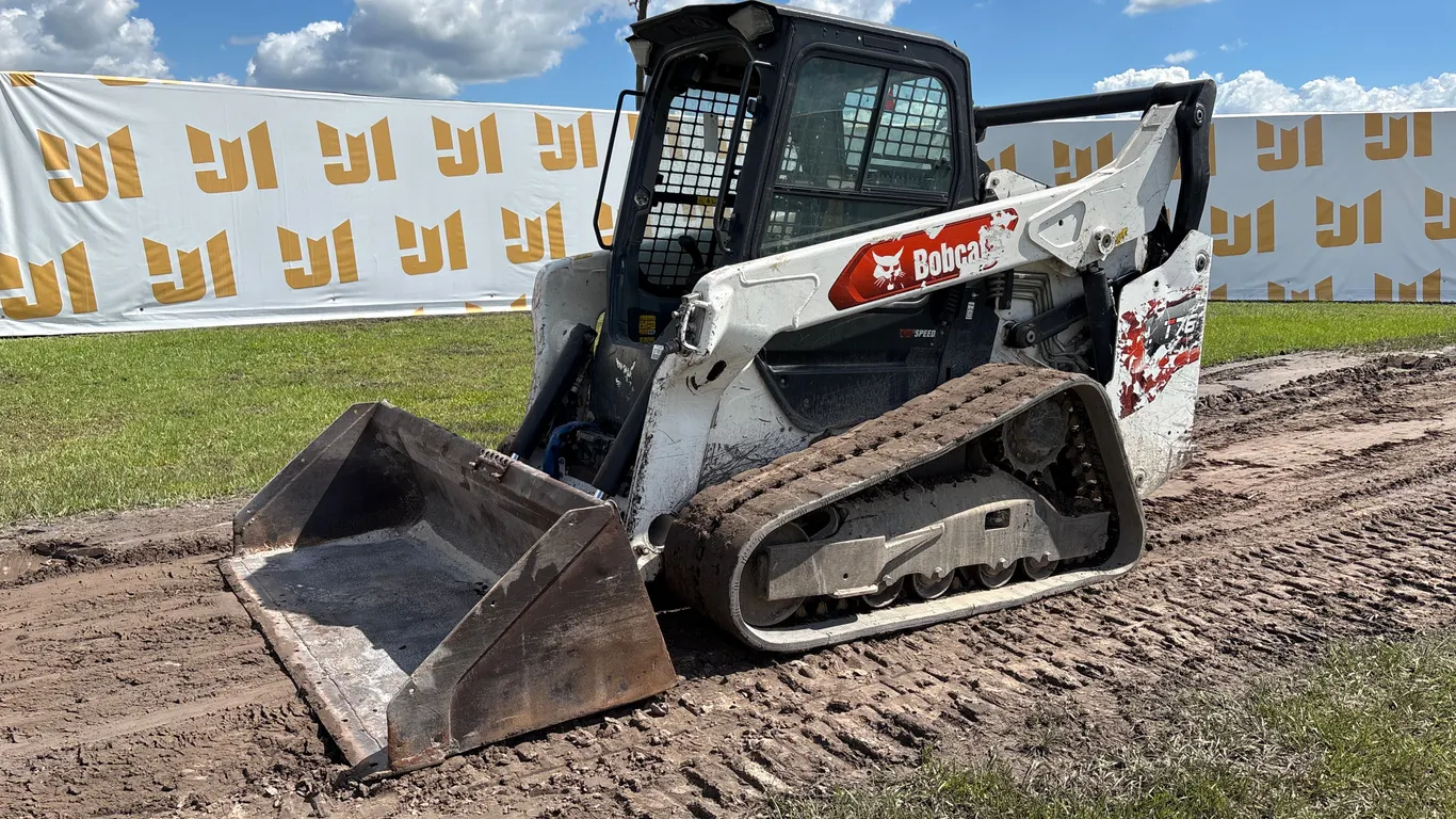 2024 BOBCAT T76 MULTI TERRAIN LOADER SN: B4CE28834