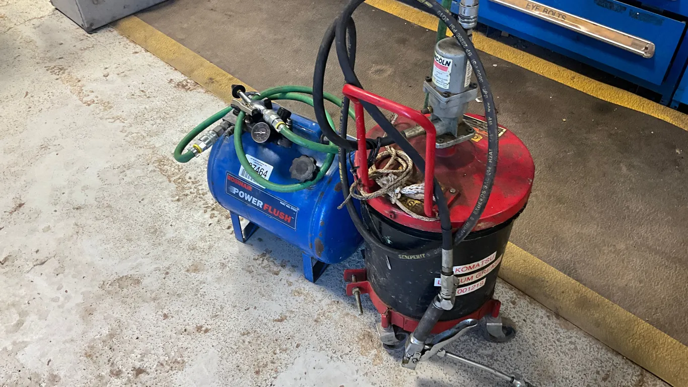 ROBINAIR POWERFLUSH AC SYSTEM