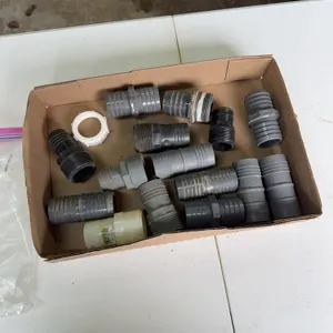 1 1/2 inch plumbing parts 16 total