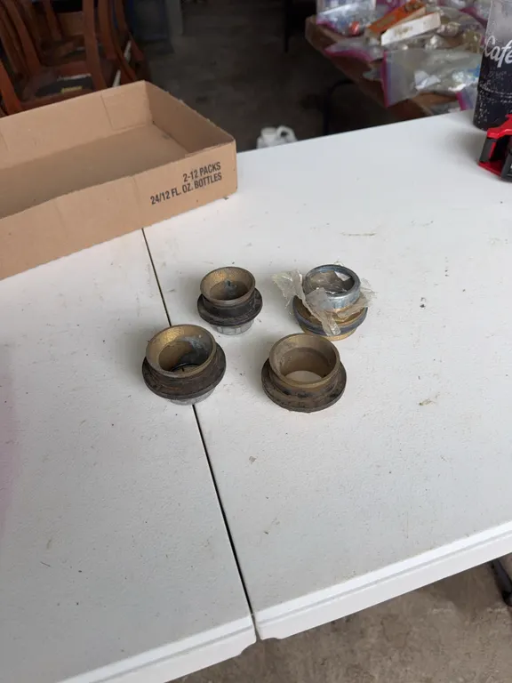 4 brass spuds