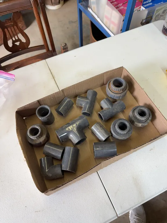 15 schedule 80 PVC fittings/ 3/4 in to 1 in