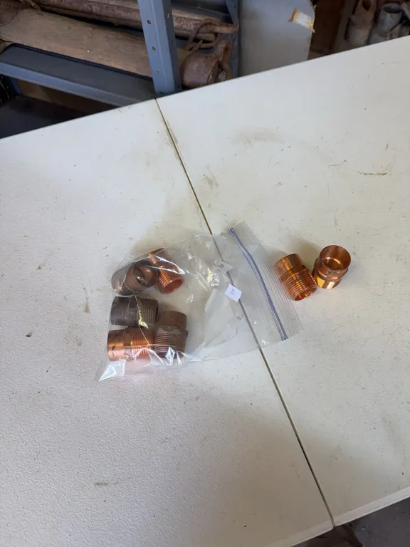 1 inch male sweat fitting adapters/7 pieces