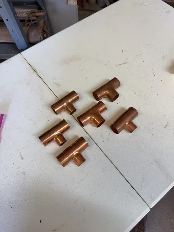 Copper tees, 1 inch-3/4 inch reducing tees/7 pieces