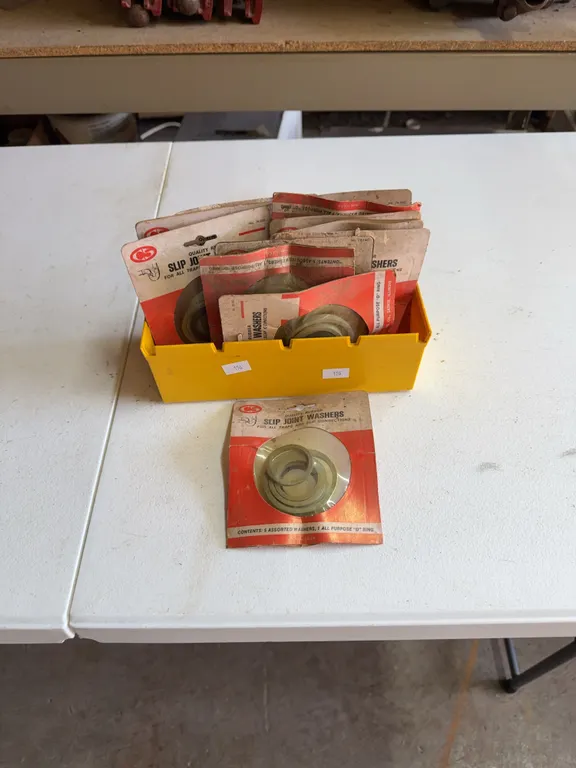 Slip joint washers, all-purpose washers, d rings