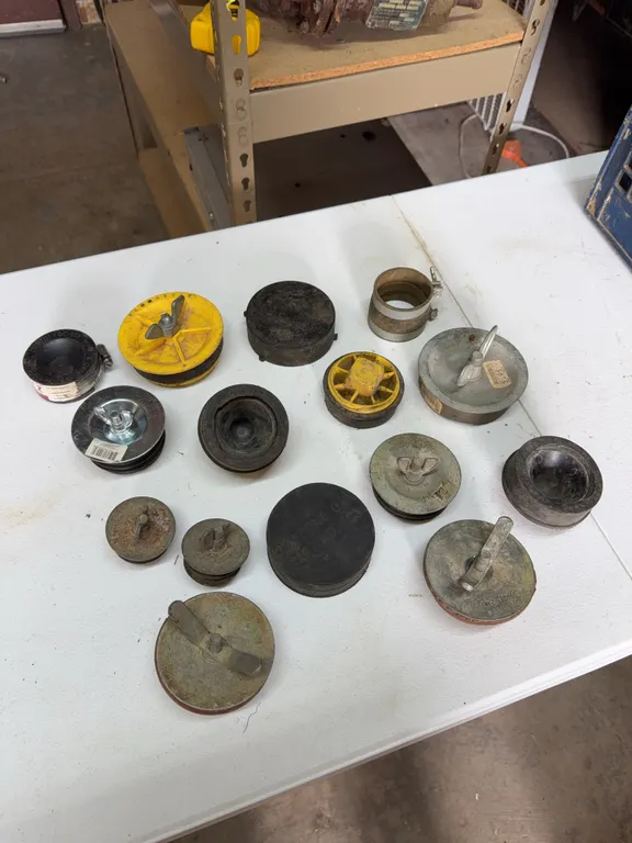 15 test caps, 3 -1 1/2 inch