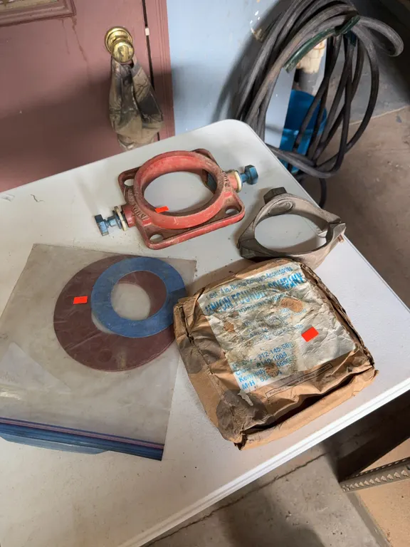 2 Posi holds, brads saddle, gaskets