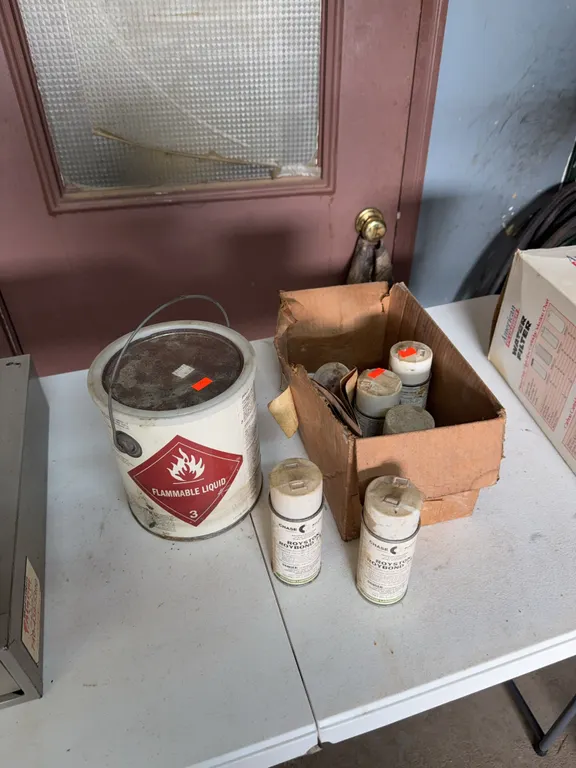 Mastic coating and primer