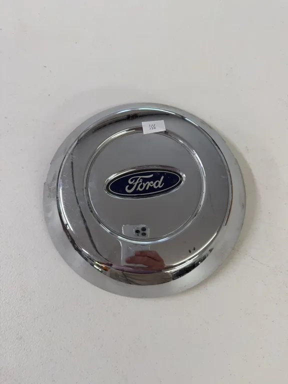 Ford center cap