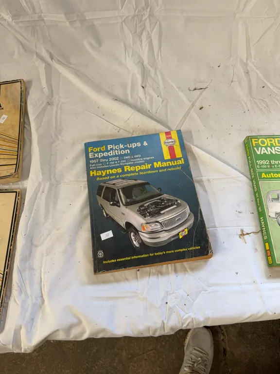 Ford truck & expedition repair manual