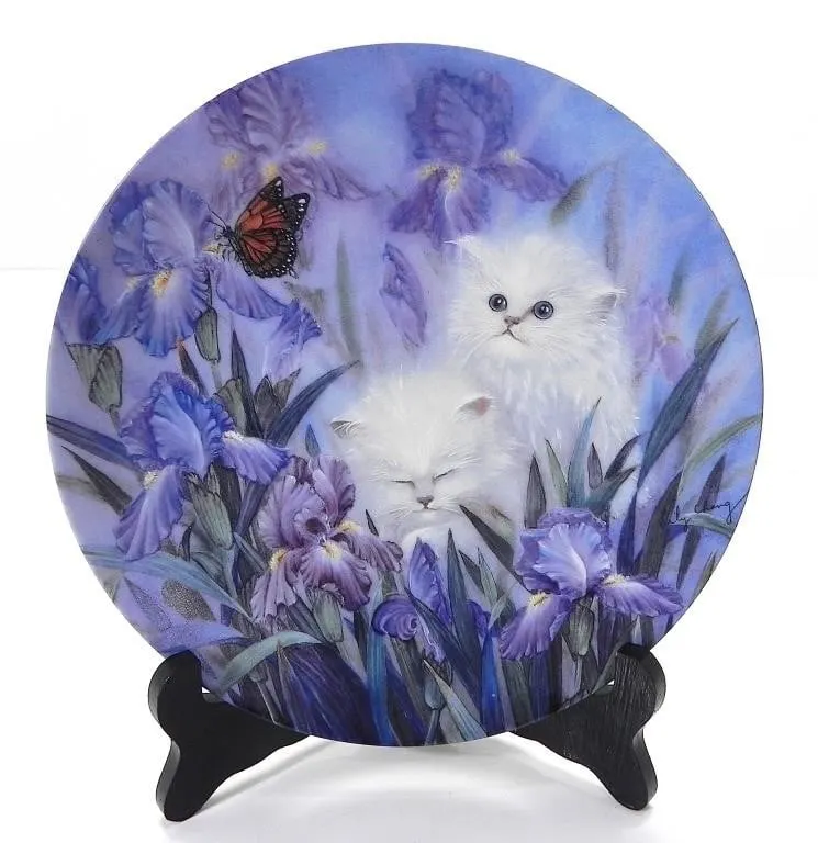 "GARDEN DISCOVERY" LILY CHANG PETAL PAL CAT PLATE